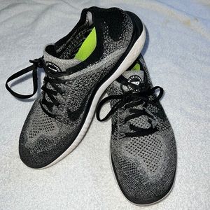 Nike Free-Runs Women’s Shoes